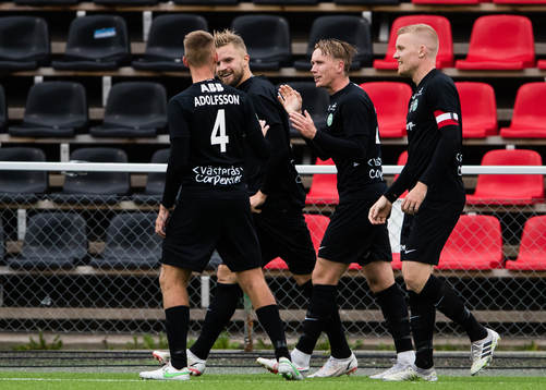 Västerås Erik Björndahl jublar