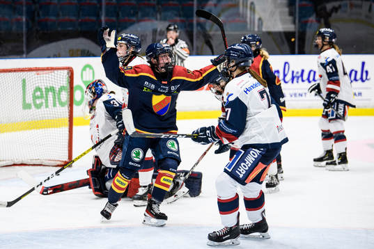 Djurgårdens Maria Lindberg jublar