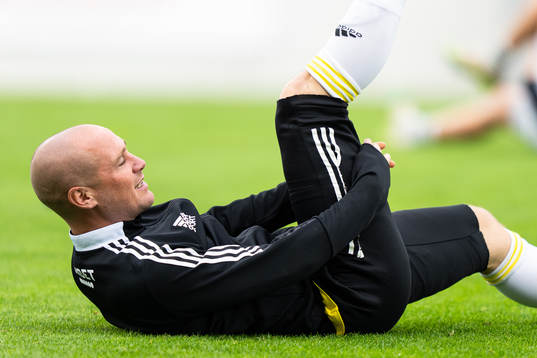 Falkenbergs Christoffer Carlsson före fotbollsmatchen i