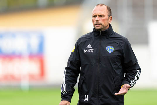 Falkenbergs assisterande tränare Jonas Axeldal före