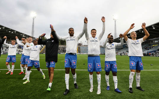 IFK Norrköpings spelare med målgörare Henrik Castegren