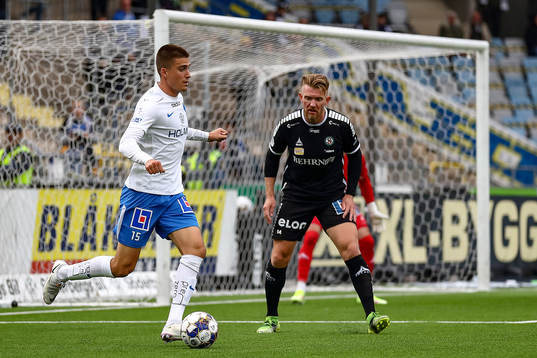 IFK Norrköpings Carl Björk och Örebros Michael Almebäck