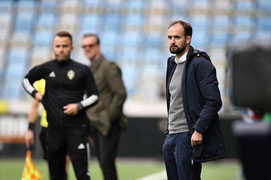 Örebros tränare Vitor Gazimba