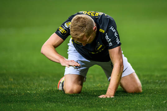s Sebastian Larsson deppar