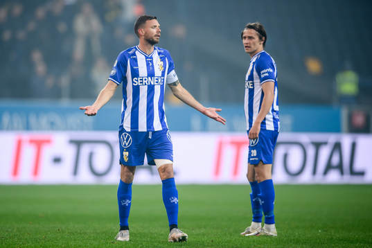 IFK Göteborgs Marcus Berg och Simon Thern deppar
