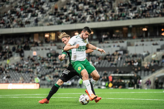 Varbergs Hampus Zachrisson och Hammarbys Astrit Selmani