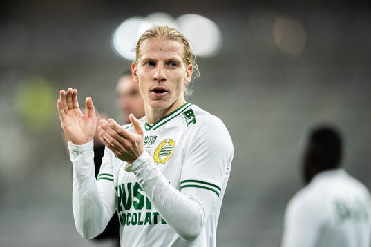 Hammarbys Gustav Ludwigson jublar