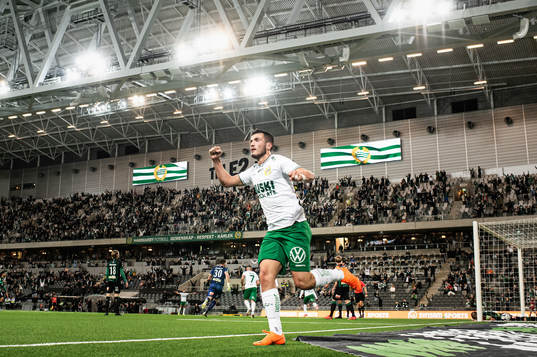 Hammarbys Astrit Selmani jublar