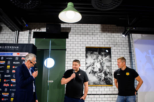 Cmores Harald Lückner, Mattias Karlin, Tränare Modo och