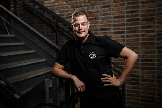 Per Kenttä, Sportchef Björklöven, poserer för porträtt