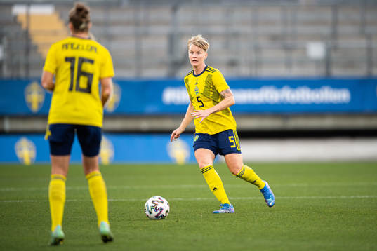 Nilla Fischer of Sweden