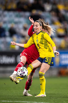 Kosovare Asllani of Sweden