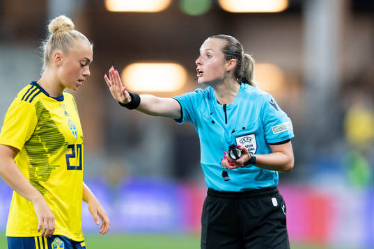 Referee Lucie Šulcová