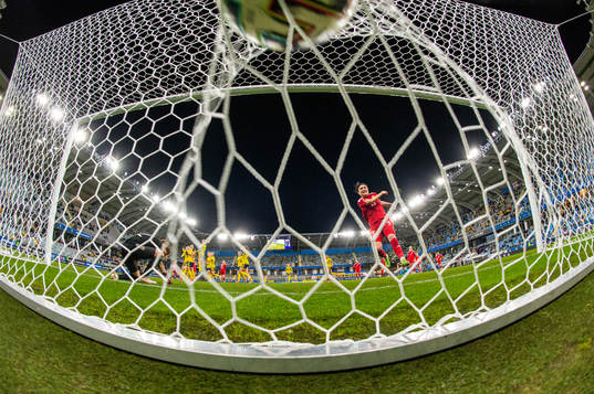 Caroline Seger of Sweden celebrates with team mates