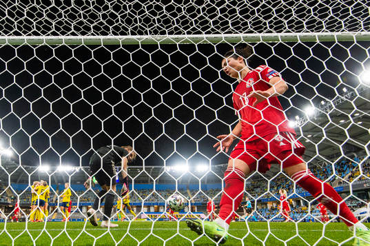 Caroline Seger of Sweden celebrates with team mates