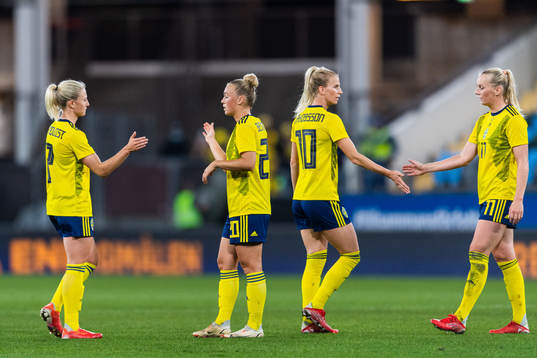 Rebecka Blomqvist, Hanna Bennison, Sofia Jakobsson and