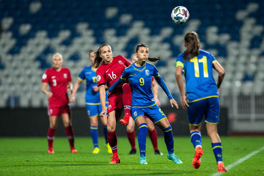 Guro Reiten of Norway and Kaltrina Biqkaj of Kosovo