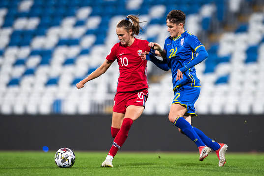 Caroline Graham Hansen of Norway and Fatlinda Ramaj of