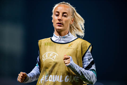 Anja Sønstevold of Norway warms up