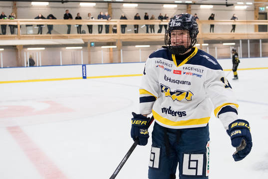 s Mira Markström jublar