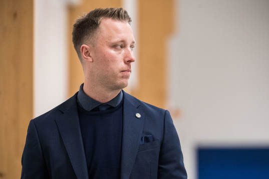 s tränare Joakim Engström