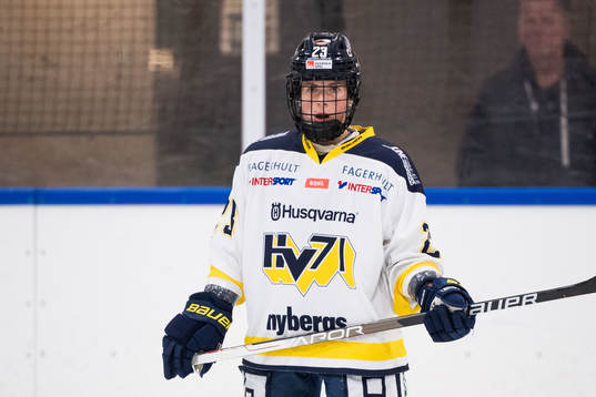 s Sanni Hakala