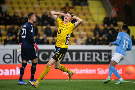Elfsborgs Alexander Bernhadsson deppar