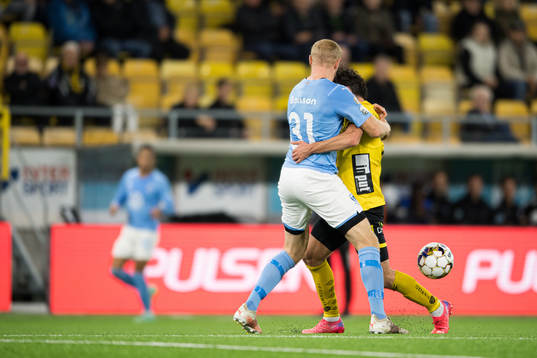 Malmö FFs Franz Brorsson och Elfsborgs Frederik Holst