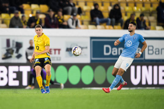 Elfsborgs André Rømer och Malmö FFs Antonio Colak