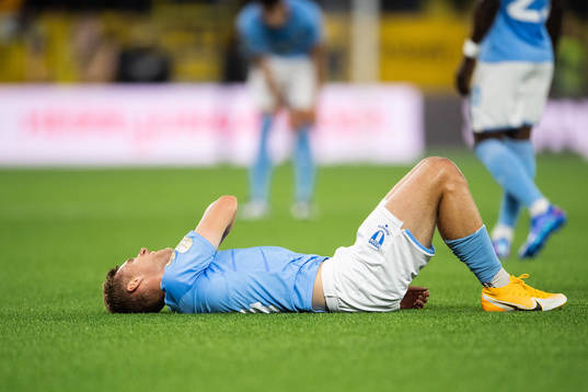 Malmö FFs Felix Beijmo har ont