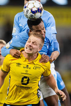 Elfsborgs Per Frick och Malmö FFs Martin Olsson