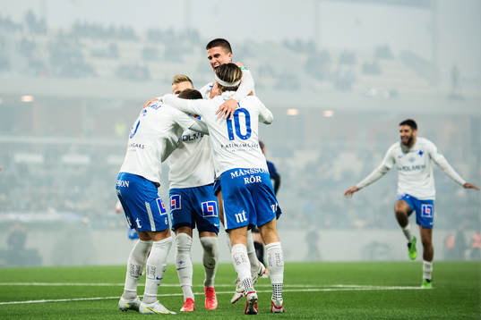 IFK Norrköpings Carl Björk jublar