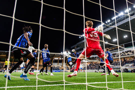 IFK Norrköpings Samuel Adegbenro och Sirius Christian
