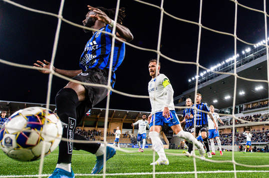 IFK Norrköpings Carl Björk gör 1-2 framför Linus
