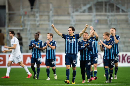 Djurgårdens Hjalmar Ekdal jublar