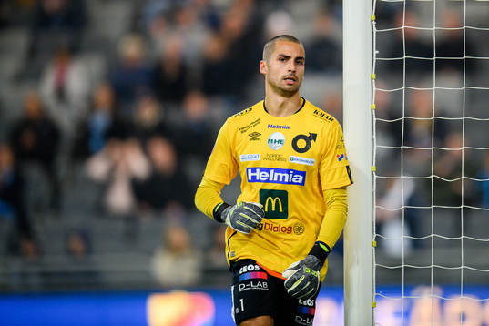 Degerfors målvakt Alfie Malik Whiteman