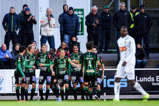 Varbergs spelare jublar