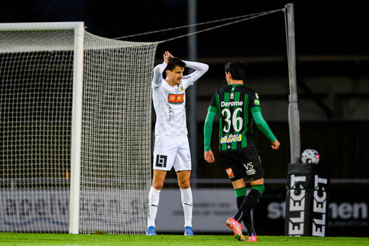 Häckens Alexander Jeremejeff deppar