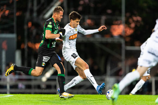 Varbergs Albert Ejupi och Häckens Alexander Jeremejeff