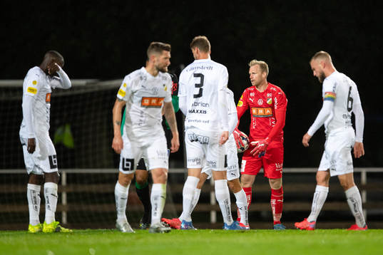 Häckens spelare deppar