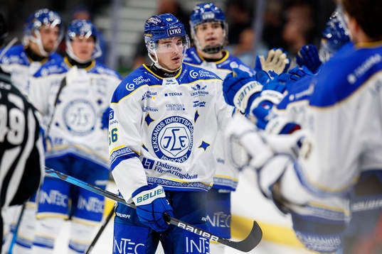Leksands Nils Åman jublar