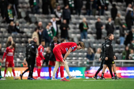 IFK Göteborgs August Erlingmark deppar