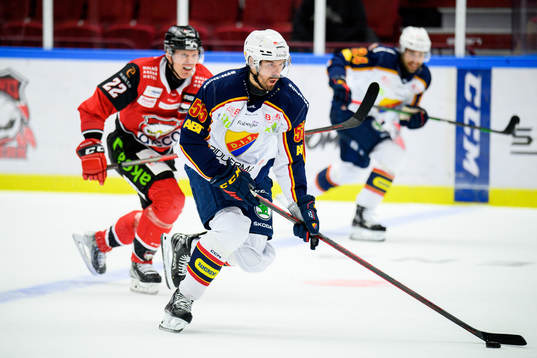 Malmö Redhawks Lars Bryggman och Djurgårdens Linus Videll