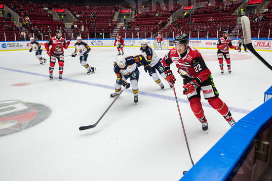 Malmö Redhawks Lars Bryggman och Djurgårdens Marcus