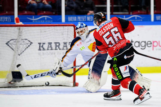 Malmö Redhawks Anton Olsson gör 3-0 bakom Djurgårdens