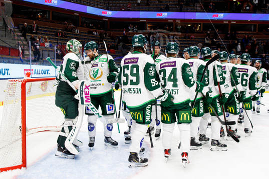 Färjestads spelare jublar