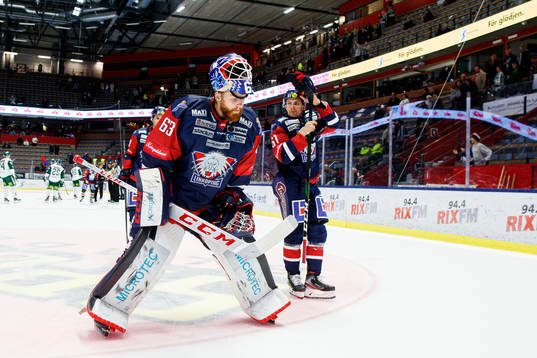 Linköpings målvakt Marcus Högberg och Markus Ljungh