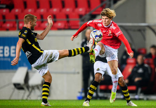 s Sebastian Larsson och Kalmars Oliver Berg