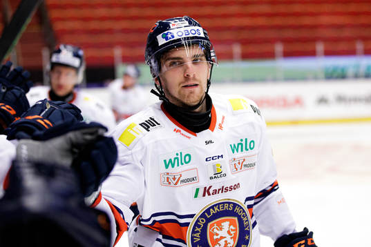 Växjös Julius Nättinen jublar