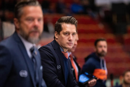 Växjös tränare Sam Hallam